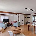 De Bueyuek Havuzlu, Jakuzili Muestakil Fethiye