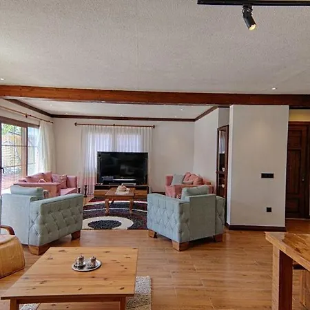 Villa De Bueyuek Havuzlu, Jakuzili Muestakil Fethiye